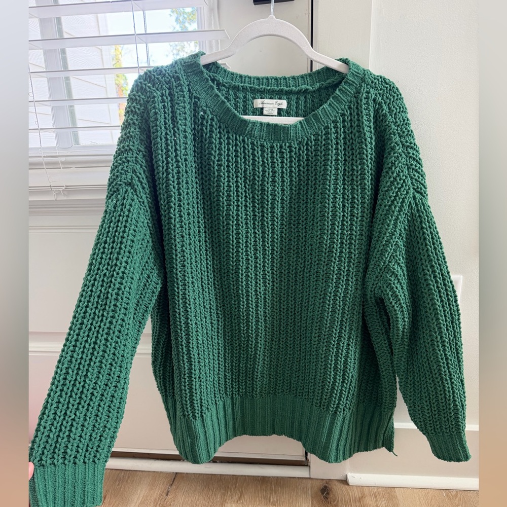 American Eagle Outfitters Forest Green Chunky Cable Crewneck Sweater